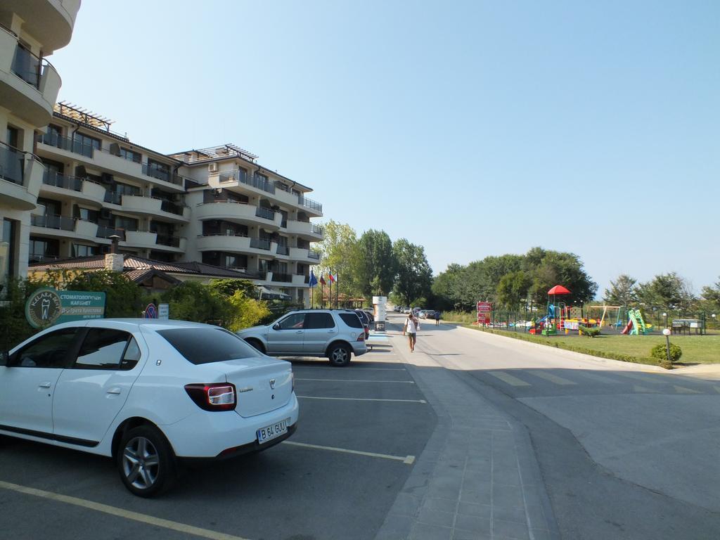 Real Black Sea Apartments Shkorpilovtsi Exteriör bild