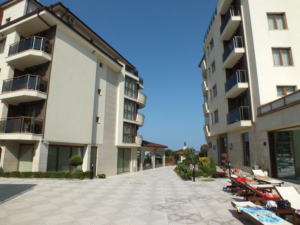 Real Black Sea Apartments Shkorpilovtsi Exteriör bild